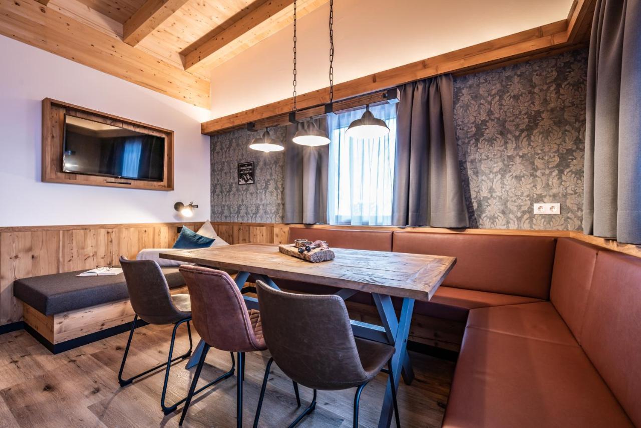 Apart Alpenland Mayrhofen Exterior photo